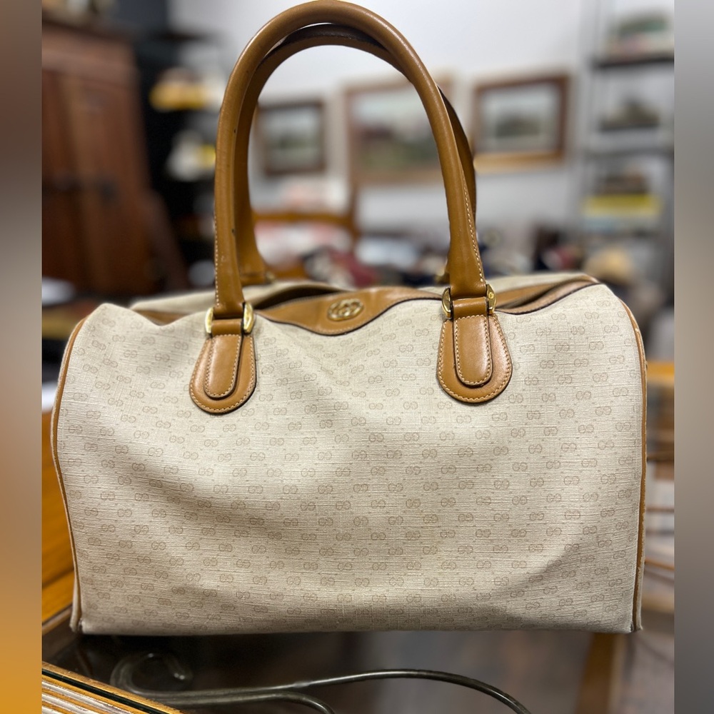 Gucci Bowling Bag Tan top handle/ Pricing to sell